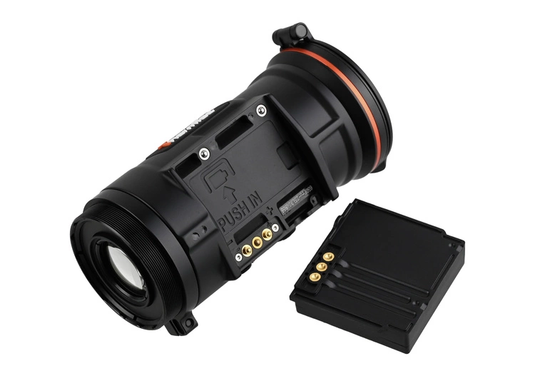 pol_pl_Nasadka-termowizyjna-ThermTec-Hunt-650-Pro-18802_6_webp.png